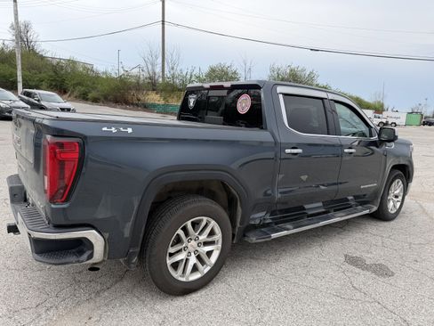 Used 2020 GMC Sierra 1500 SLT w/ SLT Premium Package image 7