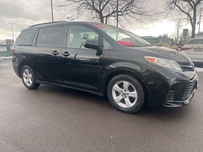 Used 2019 Toyota Sienna LE