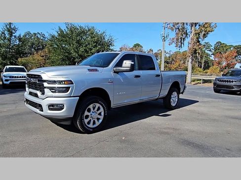 New 2026 RAM 2500 Big Horn AWD/4WD image 39