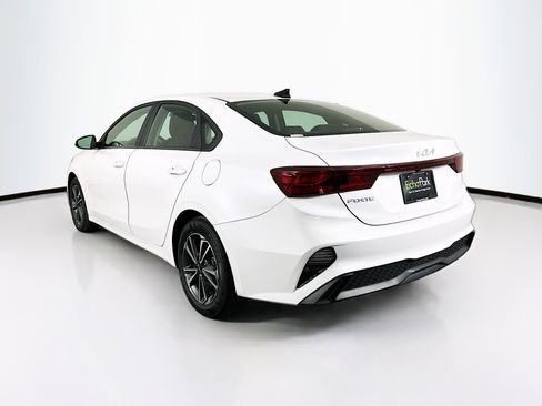 Used 2024 Kia Forte LXS image 5