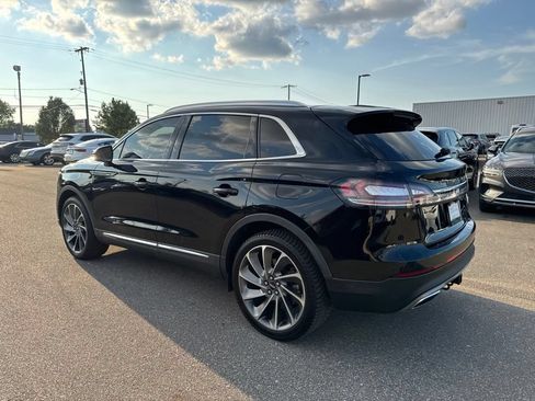 Used 2022 Lincoln Nautilus Reserve w/ Equipment Group 202A AWD/4WD image 3