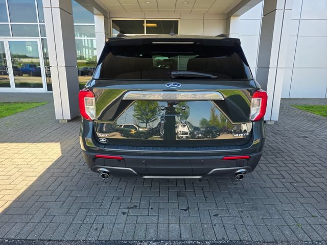 Used 2023 Ford Explorer XLT w/ Equipment Group 202A AWD/4WD image 7