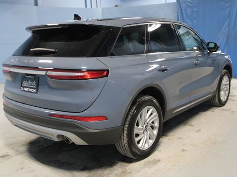 Used 2025 Lincoln Corsair FWD image 30