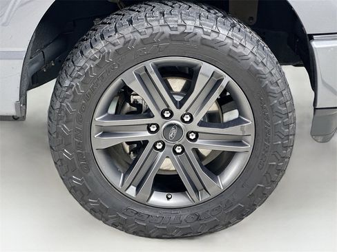 Used 2021 Ford F150 XLT w/ Equipment Group 302A High image 8