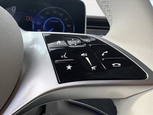 New 2026 Mercedes-Benz EQE 320+ SUV image 14