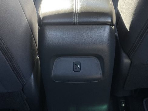 Used 2022 Nissan Sentra SV w/ All-Weather Package image 24