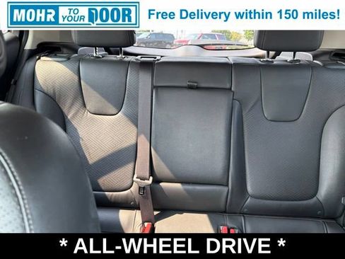 Used 2020 Buick Encore GX Essence w/ Sport Touring Package AWD/4WD image 36