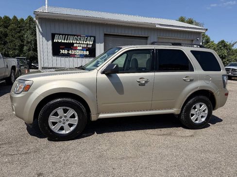 Used 2010 Mercury Mariner 2WD image 1