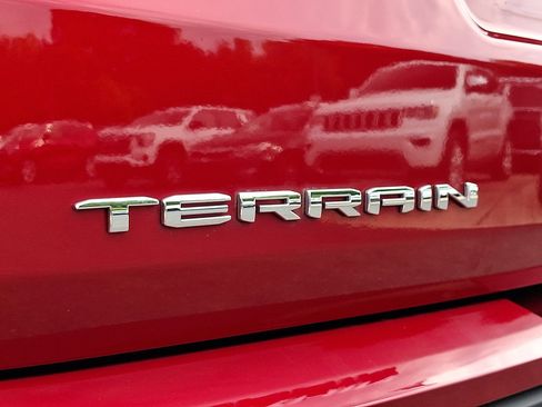 Used 2023 GMC Terrain SLE w/ Driver Convenience Package AWD/4WD image 29