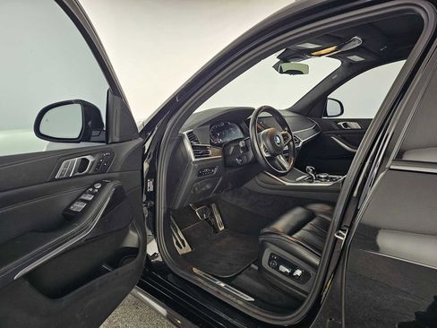 Used 2022 BMW X7 xDrive40i w/ M Sport Package AWD/4WD image 20