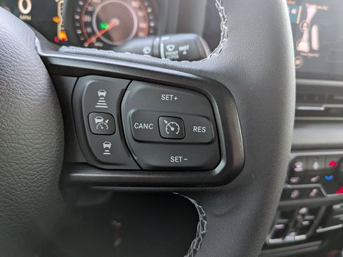 New 2025 Jeep Gladiator Sport image 14