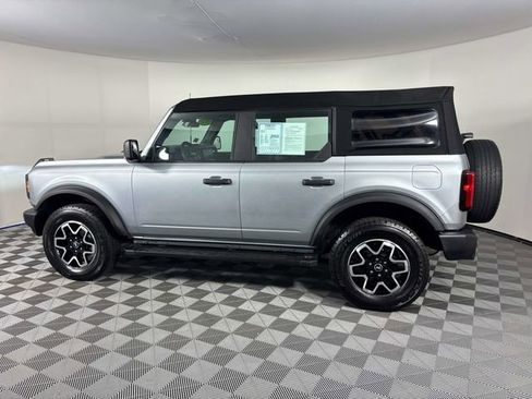 Used 2023 Ford Bronco 4-Door AWD/4WD image 5
