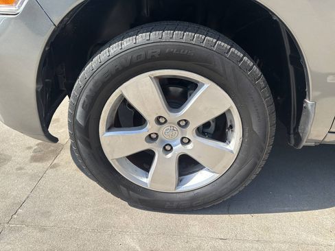 Used 2012 RAM 1500 Express AWD/4WD image 19