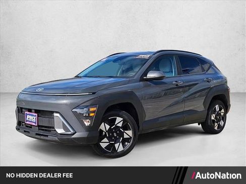 Used 2025 Hyundai Kona SEL AWD/4WD image 1