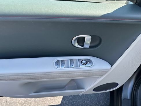Certified 2022 Hyundai Ioniq 5 SEL w/ Cargo Package RWD image 20