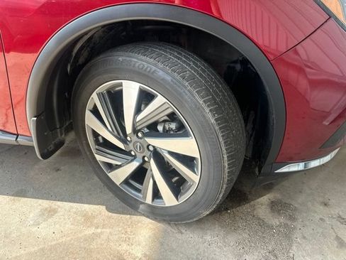 Used 2023 Nissan Murano SL w/ SL Moonroof Package FWD image 3