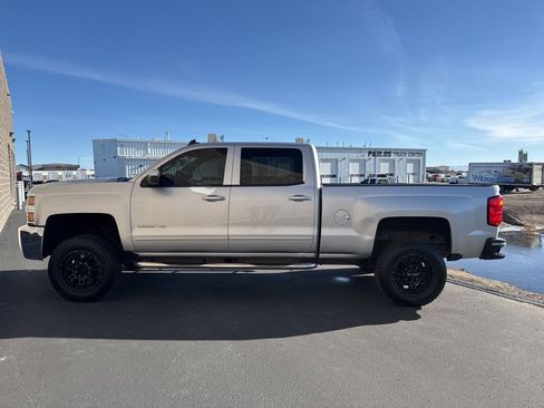 Used 2015 Chevrolet Silverado 2500 LT image 6
