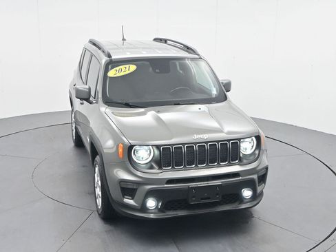 Used 2021 Jeep Renegade Latitude w/ Luxury Group I AWD/4WD image 21