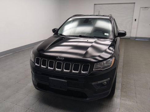 Used 2018 Jeep Compass Latitude AWD/4WD image 15