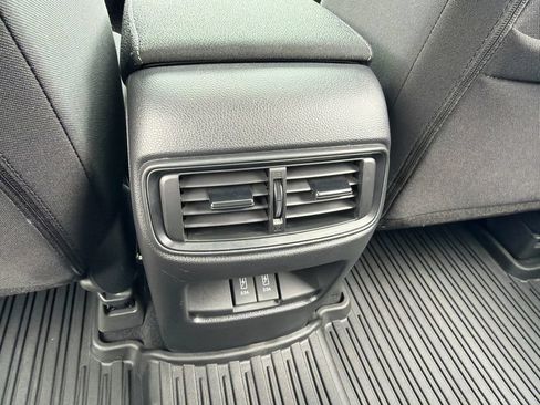 Used 2019 Honda CR-V EX image 12