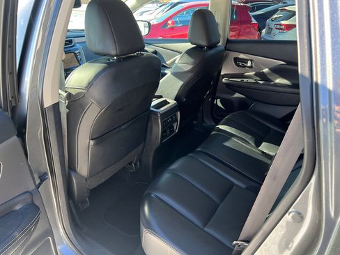 Used 2019 Nissan Murano SL image 29