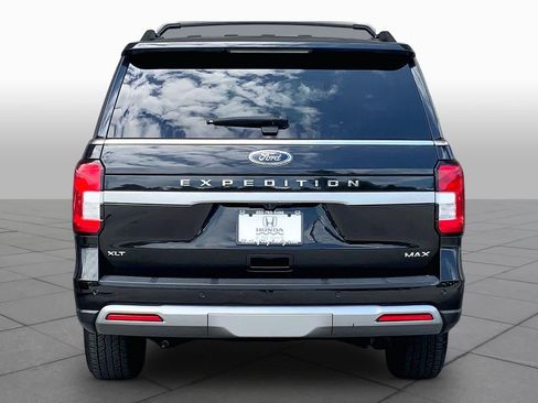 Used 2024 Ford Expedition Max XLT AWD/4WD image 5