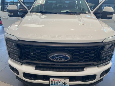Used 2023 Ford F350 Lariat w/ Sport Appearance Package AWD/4WD image 16