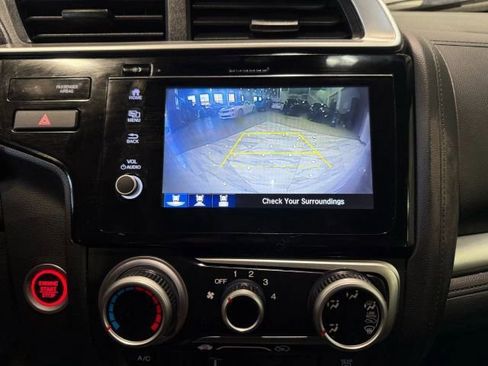 Used 2020 Honda Fit EX image 27