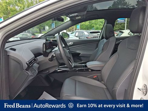 Certified 2023 Volkswagen ID.4 Pro S Plus AWD/4WD image 17