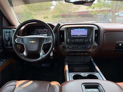 Used 2016 Chevrolet Silverado 1500 High Country AWD/4WD image 35