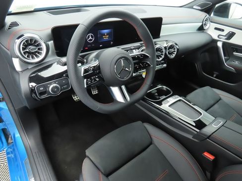 New 2026 Mercedes-Benz CLA 250 image 9