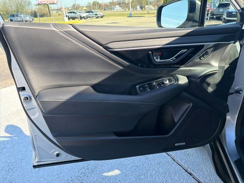 Certified 2025 Subaru Outback Touring XT image 12