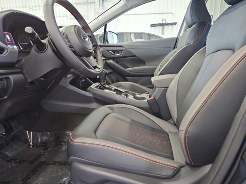 New 2025 Subaru Crosstrek 2.5i Limited w/ Popular Package #4A image 8