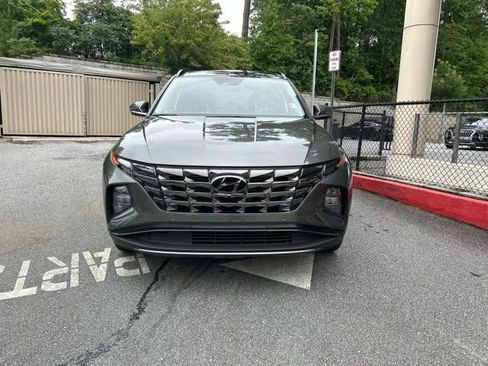 Used 2023 Hyundai Tucson Limited w/ Cargo Package FWD image 2