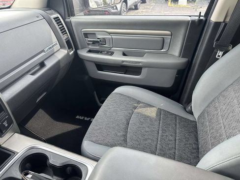 Used 2017 RAM 1500 Big Horn AWD/4WD image 29