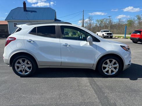 Used 2017 Buick Encore Essence w/ Experience Buick Package FWD image 7