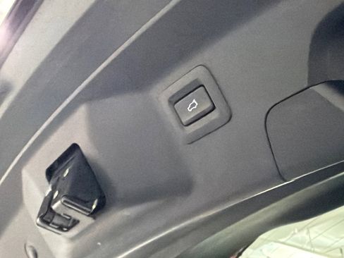 Used 2023 MAZDA CX-9 Touring Plus image 9