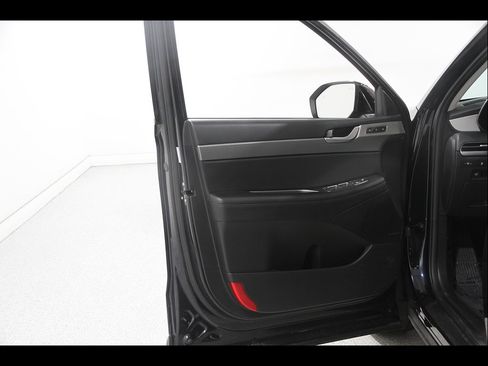 Certified 2024 Hyundai Palisade SEL FWD image 4