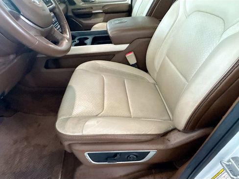Used 2021 RAM 1500 Laramie RWD image 21