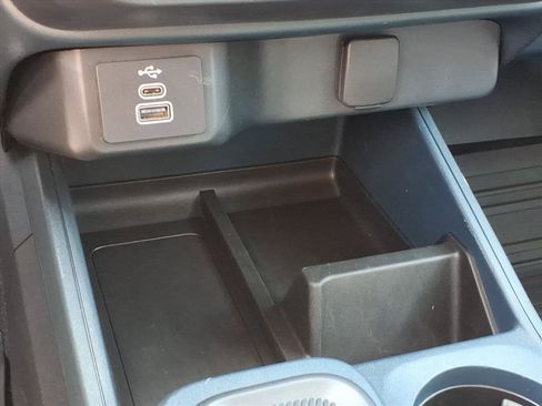 Used 2025 Ford Maverick XL FWD image 31
