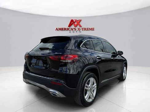 Used 2021 Mercedes-Benz GLA 250 4MATIC w/ Premium Package image 6