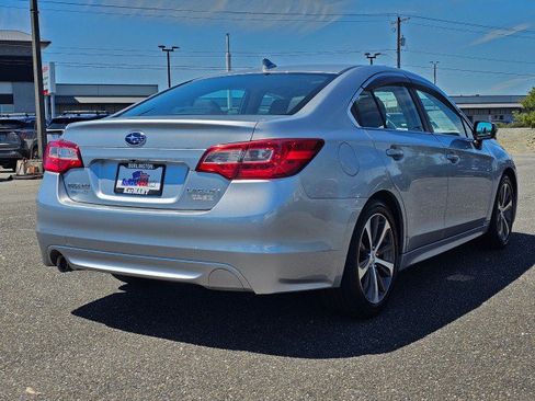 Used 2016 Subaru Legacy 2.5i Limited AWD/4WD image 3