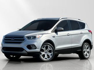 Used 2019 Ford Escape Titanium FWD video 2