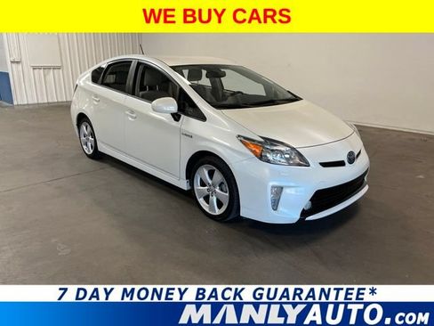 Used 2015 Toyota Prius Five w/ Advanced Technology Package FWD image 1
