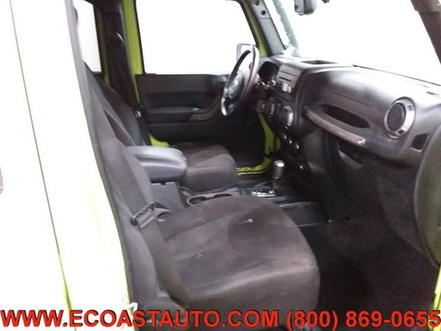 Used 2017 Jeep Wrangler Unlimited Sport w/ Quick Order Package 24S image 13