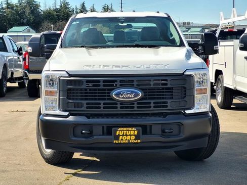 New 2026 Ford F350 XL image 2