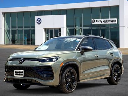 New 2026 Volkswagen Tiguan SE R-Line