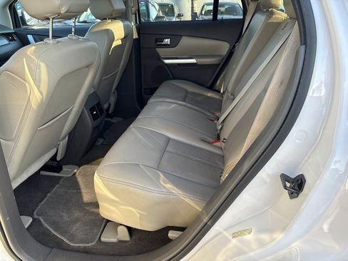 Used 2013 Ford Edge SEL FWD image 21