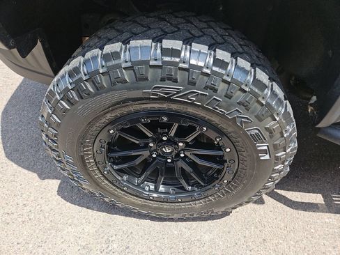 Used 2019 Chevrolet Colorado ZR2 AWD/4WD image 26