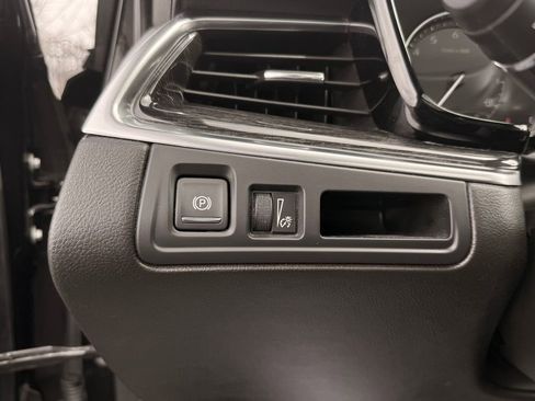 Used 2023 Cadillac XT5 Premium Luxury image 20